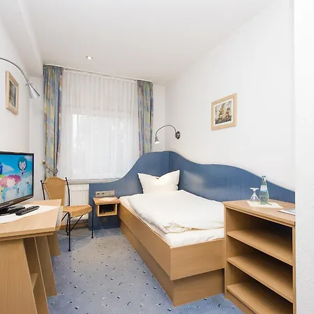 Hotel Neuberliner Hof Gmbh