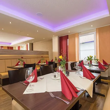 Neuberliner Hof Gmbh Hotel