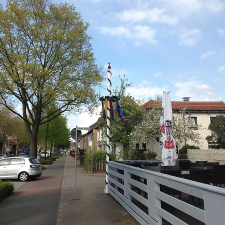 Neuberliner Hof Gmbh Hotel 2*