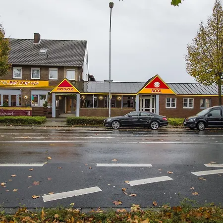 Neuberliner Hof Gmbh 2*